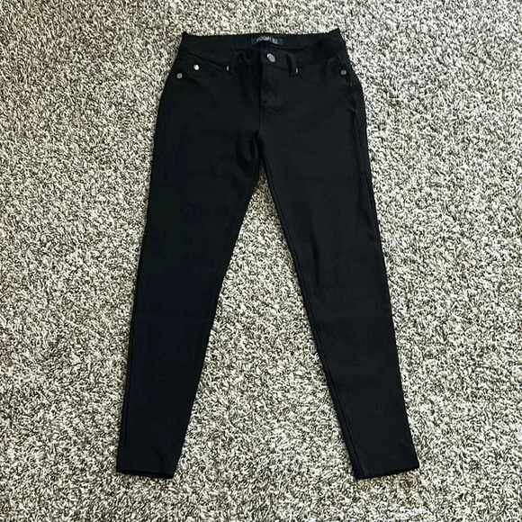 Stoosh two identical pair of Jeans - Picture 2 of 4